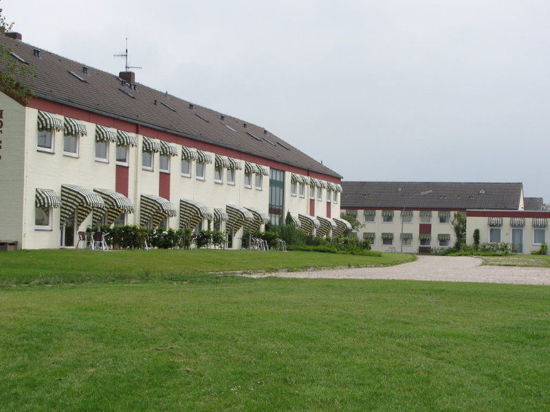 فندق Dorf Wangerland شيلينغ المظهر الخارجي الصورة